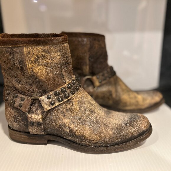Frye Phillip Studded Harness Boots, Distressed Brown, Ladies Sz 9 - Picture 2 of 8